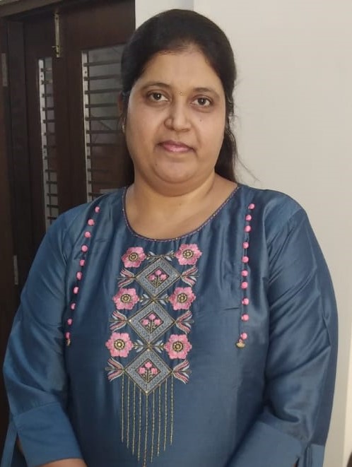 Sneha Thakkar B.Sc, MCA, M.Phil